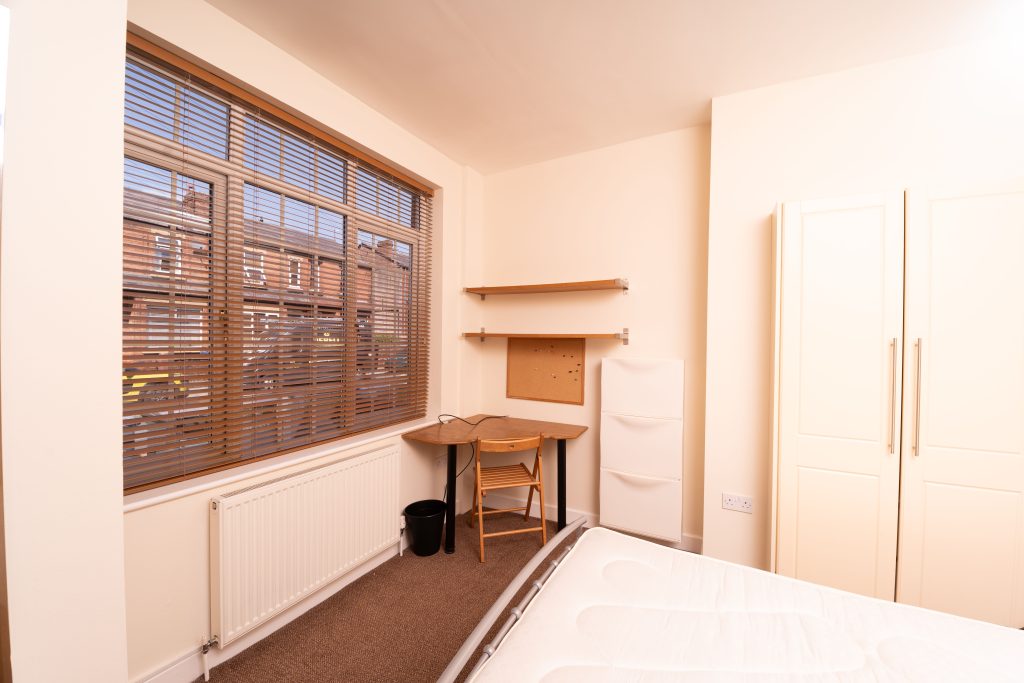 Room 1, 4 Small Lane