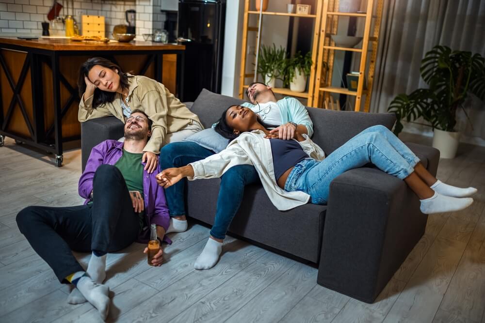 Benefits of Living Off Campus: Why Many Students Prefer It